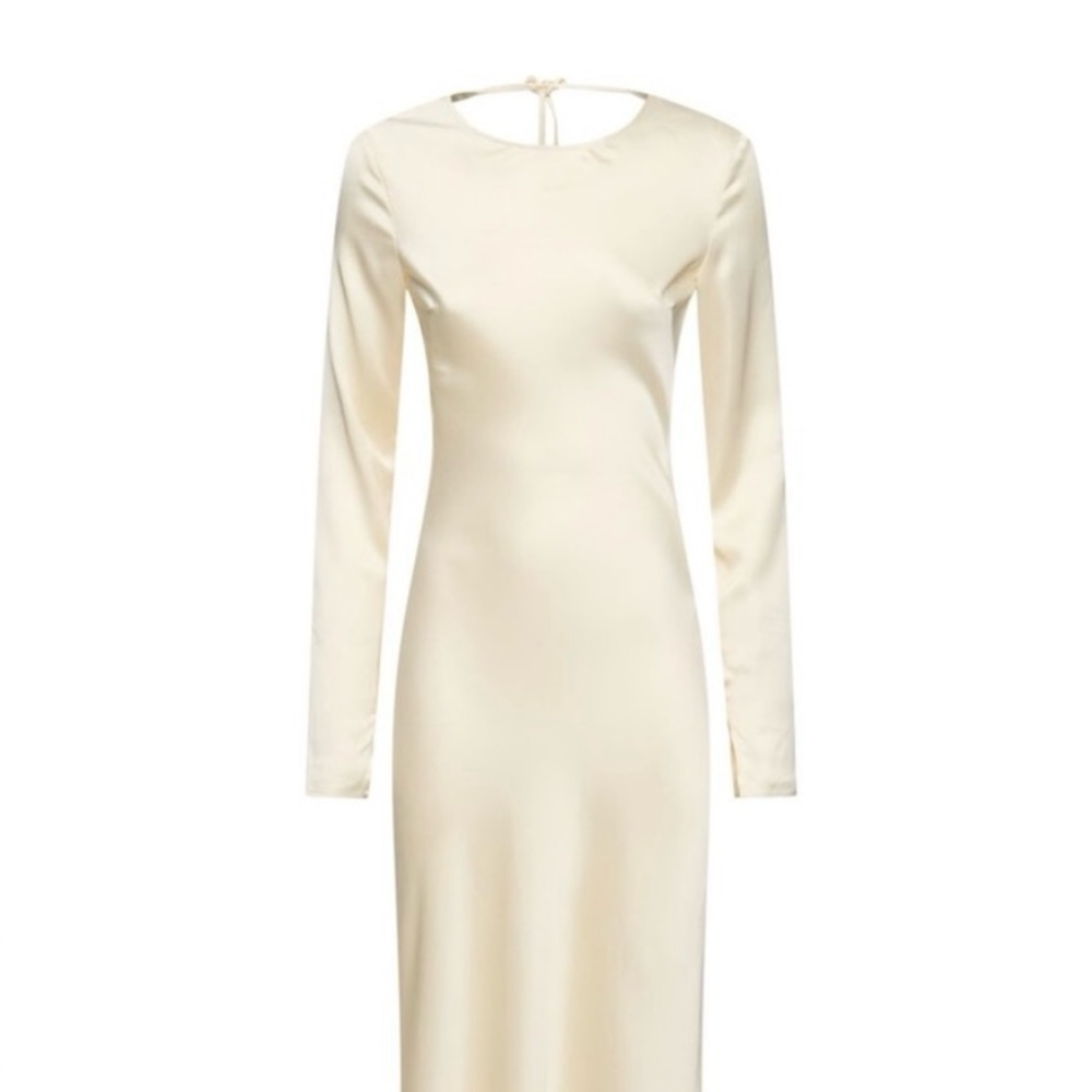 Silk Charmeuse, backless gown, floor length with a ruched cowl back. NWT